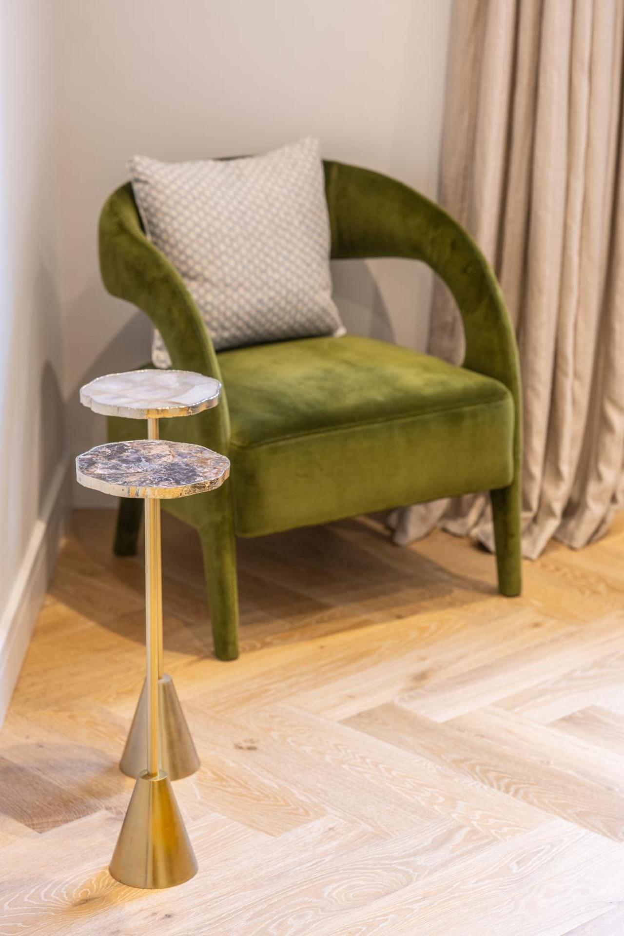 Modern, Stylish Newly Refurbished 2Nd Floor Apartment In Fitzrovia Londýn Exteriér fotografie