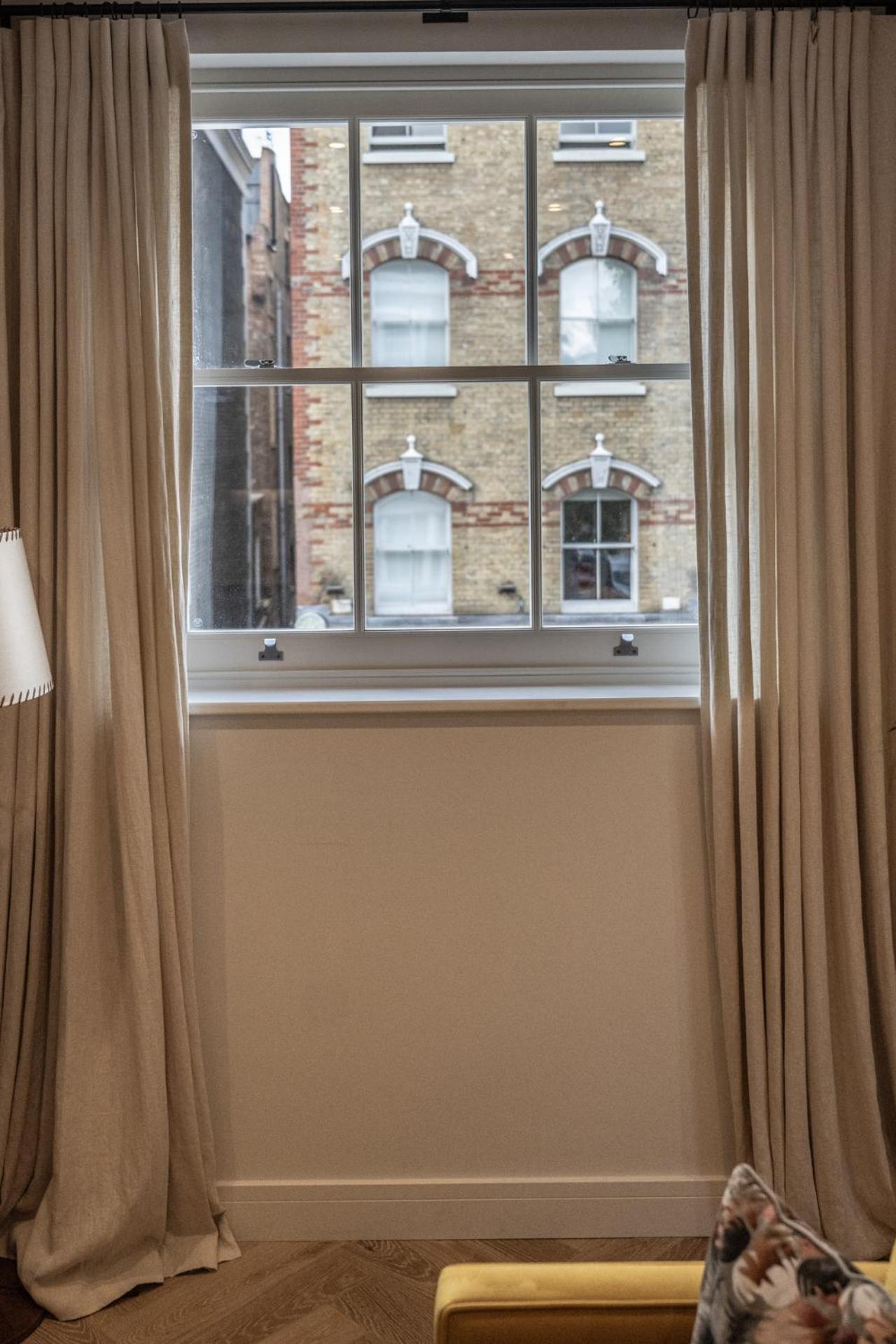 Modern, Stylish Newly Refurbished 2Nd Floor Apartment In Fitzrovia Londýn Exteriér fotografie