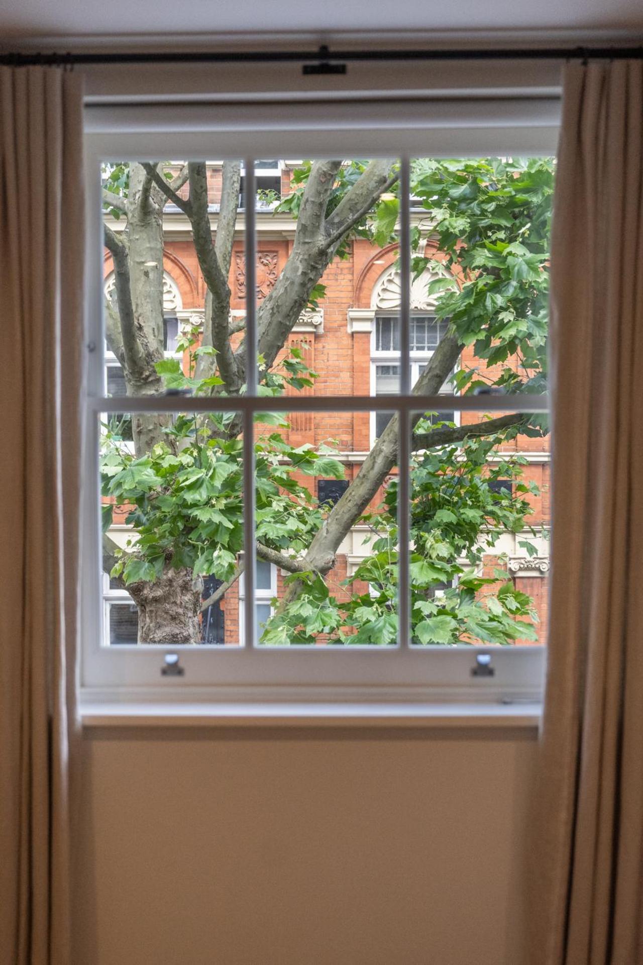 Modern, Stylish Newly Refurbished 2Nd Floor Apartment In Fitzrovia Londýn Exteriér fotografie